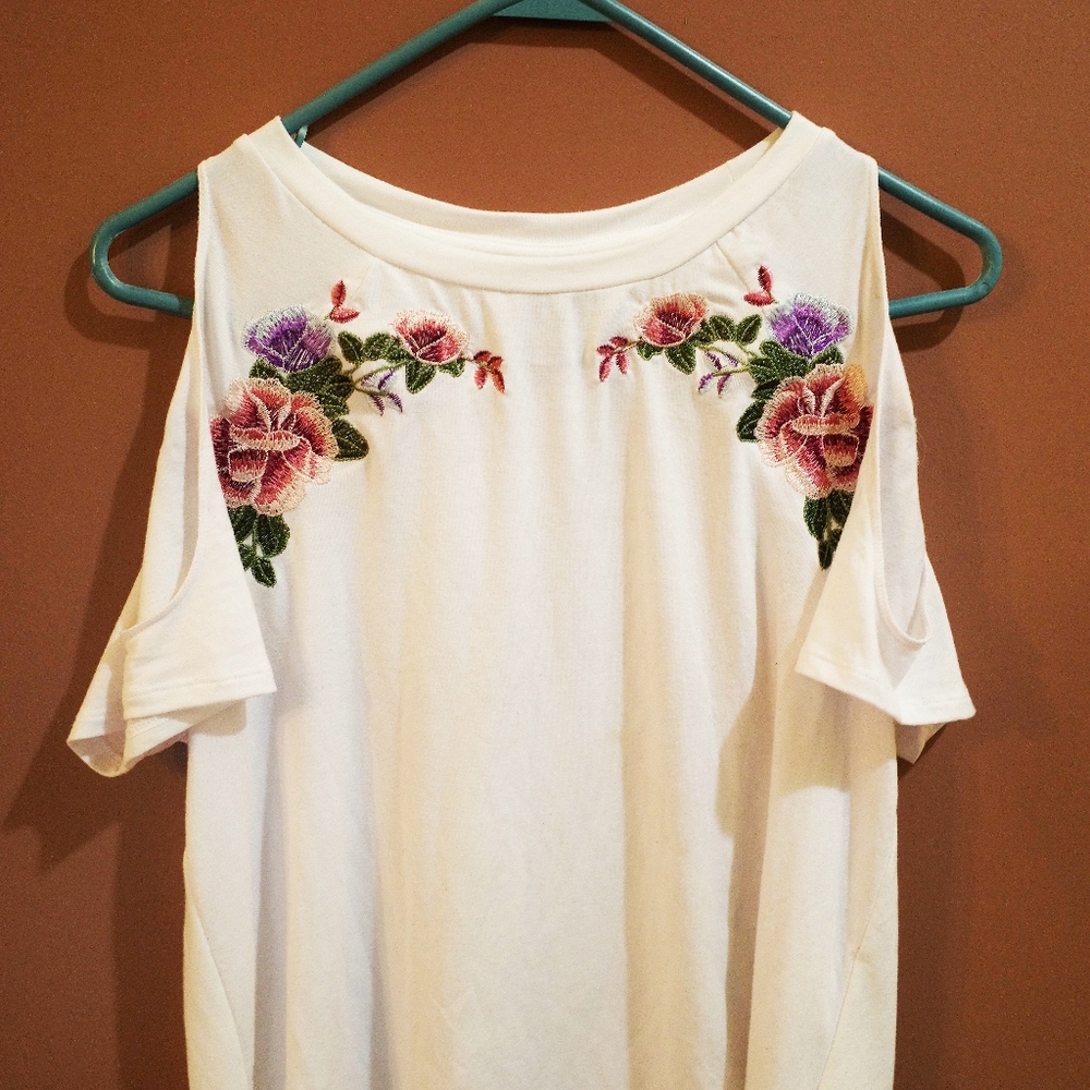 Rue 21- White shirt with floral embroidery